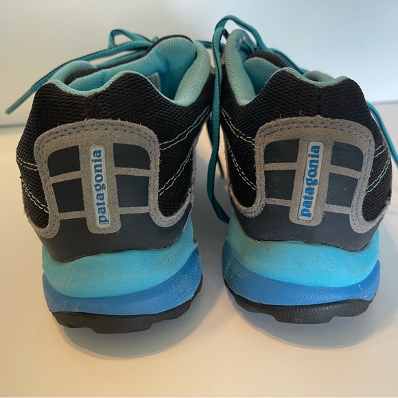 Patagonia women shoe lace up size 7.5 black blue used - Picture 4 of 10